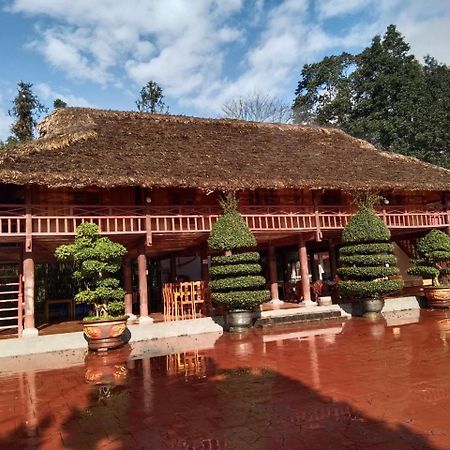 A Lin Homestay Bac Ha エクステリア 写真