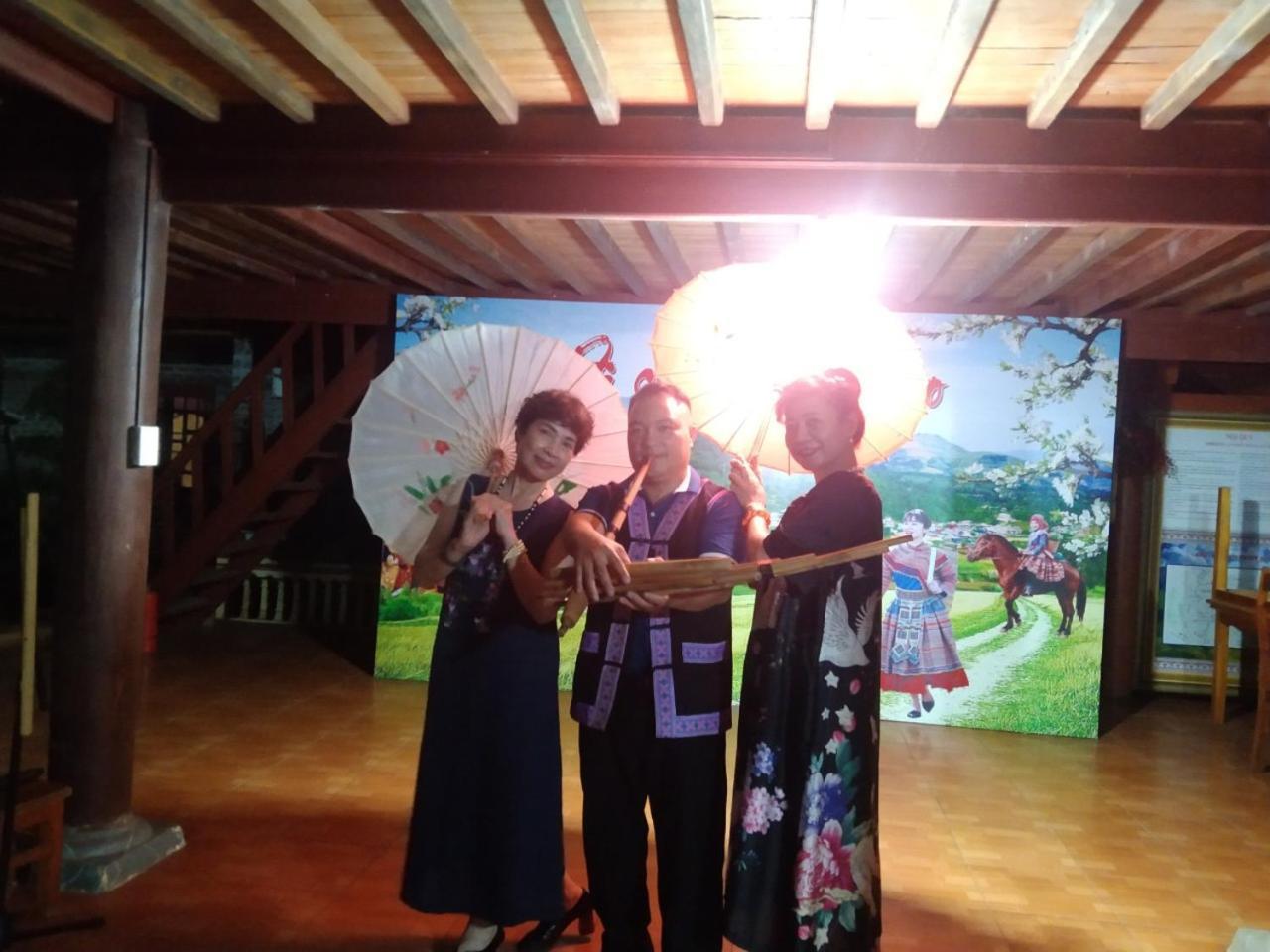 A Lin Homestay Bac Ha エクステリア 写真